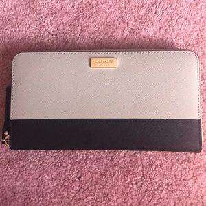 Kate spade wallet
